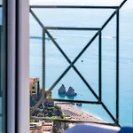 Vakantiehuis Starhost - Marcella Con Terrazza E Giardino Vista Mare