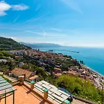 Starhost - Marcella Con Terrazza E Giardino Vista Mare Vakantiehuis *