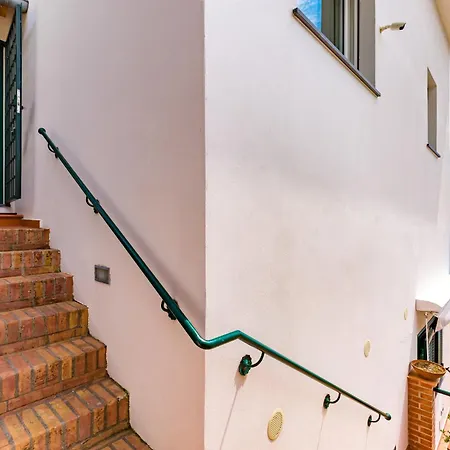 Vakantiehuis Starhost - Marcella Con Terrazza E Giardino Vista Mare Vietri