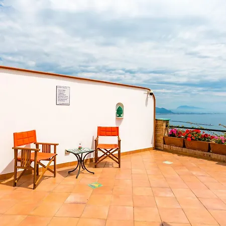 Starhost - Marcella Con Terrazza E Giardino Vista Mare Semesterbostad Vietri