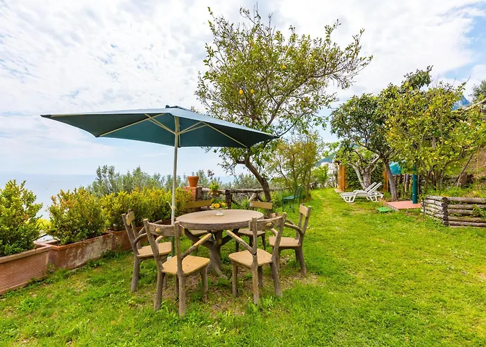 Starhost - Marcella Con Terrazza E Giardino Vista Mare Vietri