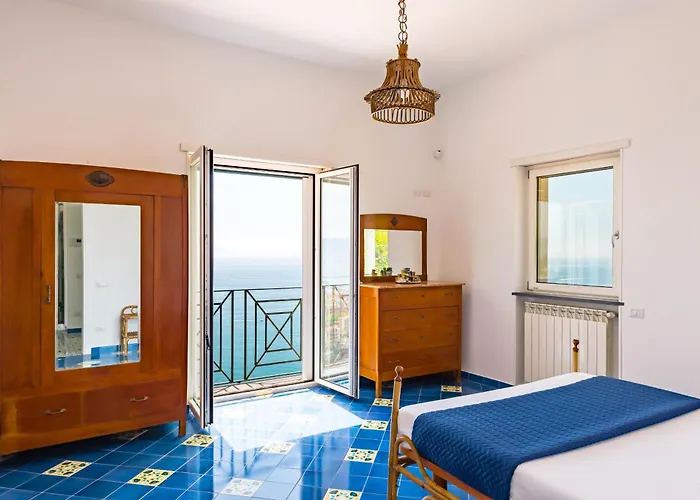 Starhost - Marcella Con Terrazza E Giardino Vista Mare Prázdninový dům *