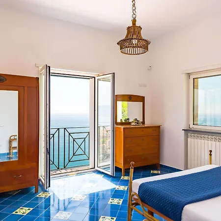 Starhost - Marcella Con Terrazza E Giardino Vista Mare Prázdninový dům *